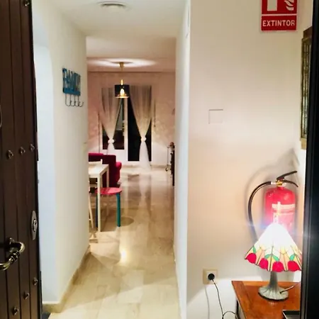 Calle Ciudad De Ceuta 1 Apartment *